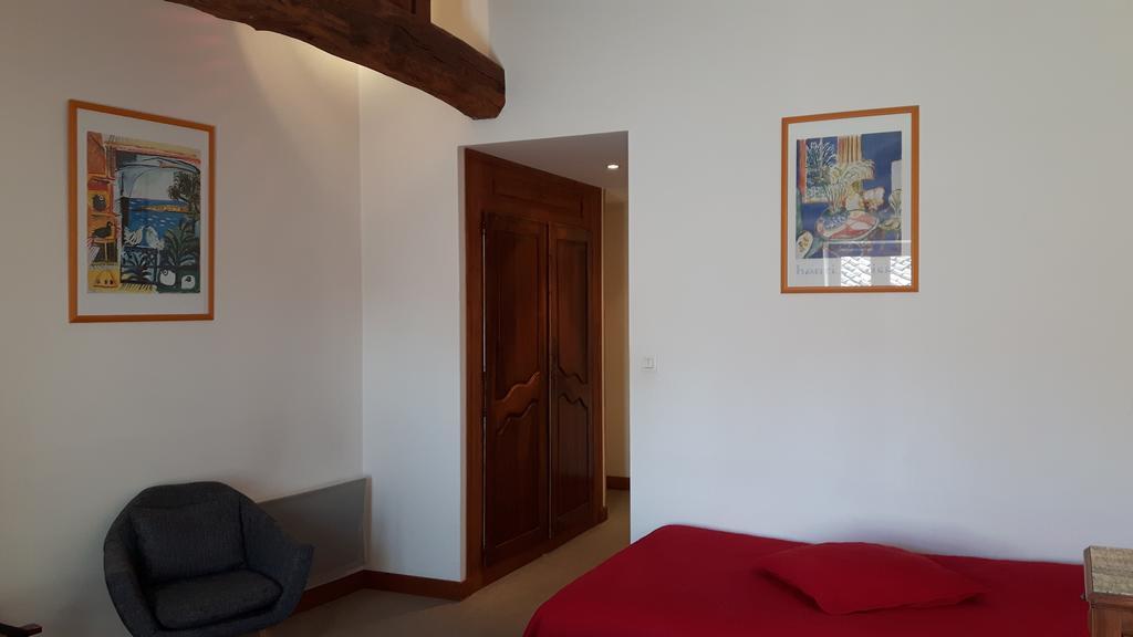 Hotel Du Donjon Aulnay  Zewnętrze zdjęcie