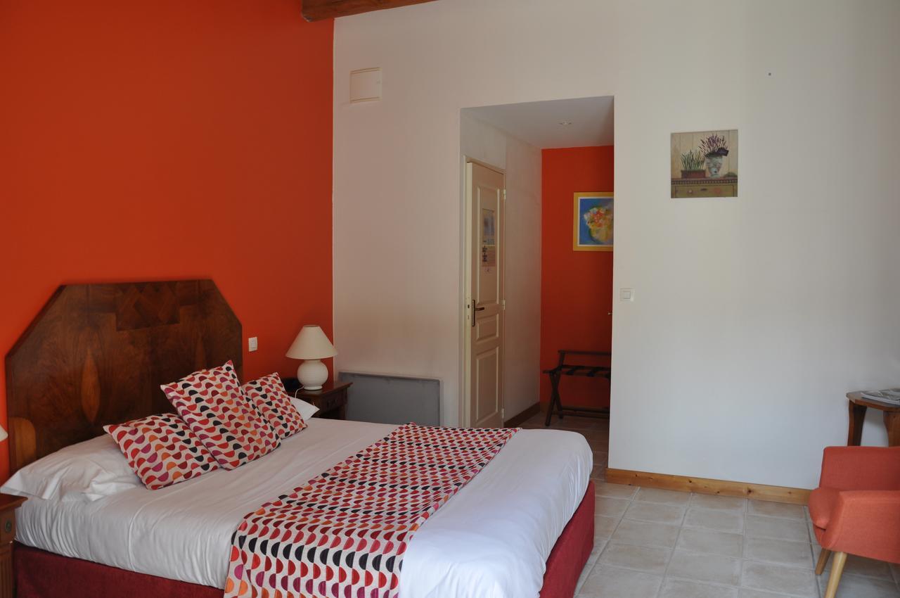 Hotel Du Donjon Aulnay  Zewnętrze zdjęcie