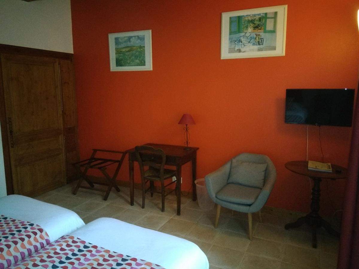 Hotel Du Donjon Aulnay  Zewnętrze zdjęcie