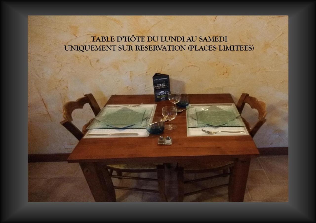 Hotel Du Donjon Aulnay  Zewnętrze zdjęcie